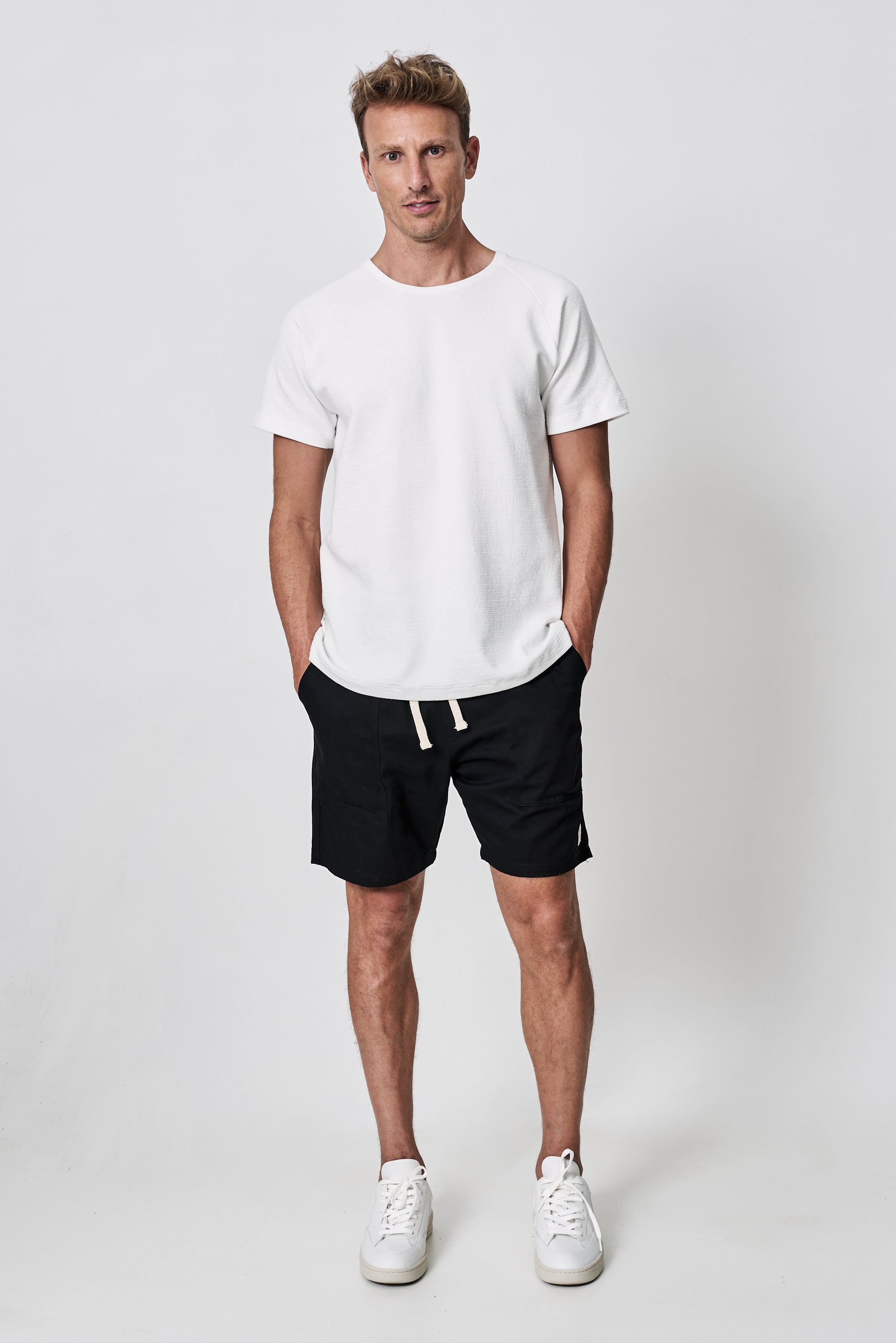 OFF WHITE